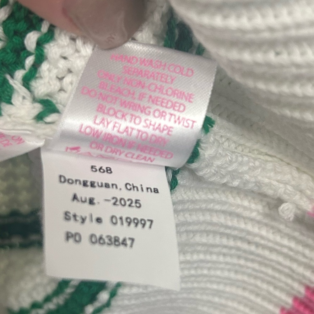 NWOT LILLY PULITZER JOVIENNE sweater. - Picture 10 of 16